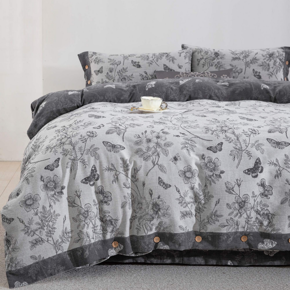 91家纺网 家纺一手货源 找家纺 （总）仰望棉麻双层纱供应链 2025新款墨染朱华AA版拉链款全棉色织提花双层纱四件套