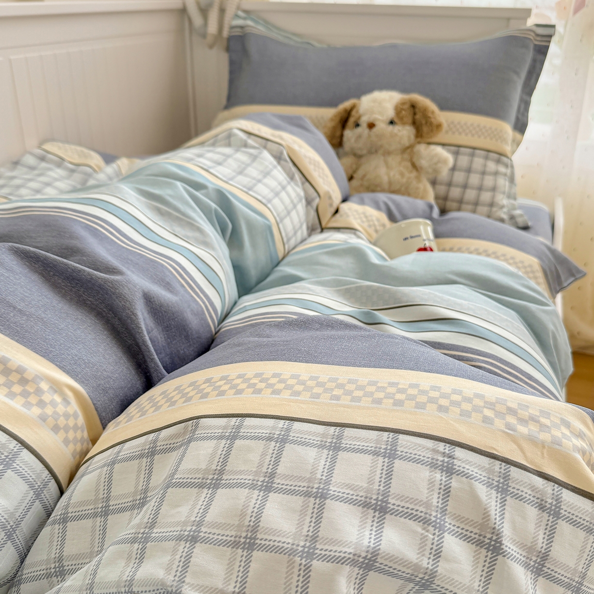 91家纺网 家纺一手货源 找家纺 尚帛 2026新款全棉品质喷气印花爆款四件套 多规格套件 单品系列-四件套学生款 爱之艺术-灰