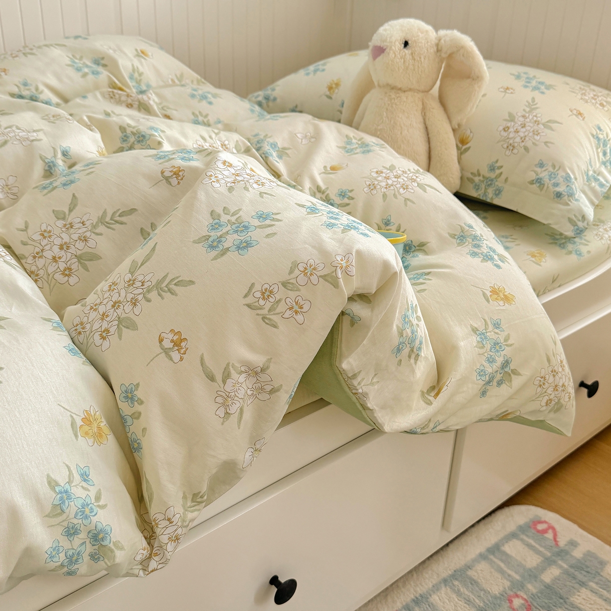 91家纺网 家纺一手货源 找家纺 尚帛 2026新款全棉品质喷气印花爆款四件套 多规格套件 单品系列-四件套学生款 春漫庭