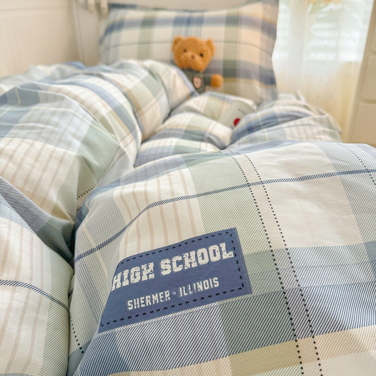 91家纺网 家纺一手货源 找家纺 尚帛 2026新款全棉品质喷气印花爆款四件套 多规格套件 单品系列-四件套学生款 格兰德-蓝