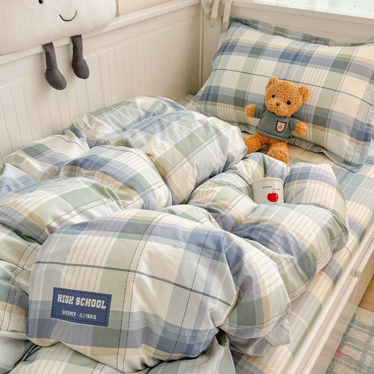 91家纺网 家纺一手货源 找家纺 尚帛 2026新款全棉品质喷气印花爆款四件套 多规格套件 单品系列-四件套学生款 格兰德-蓝