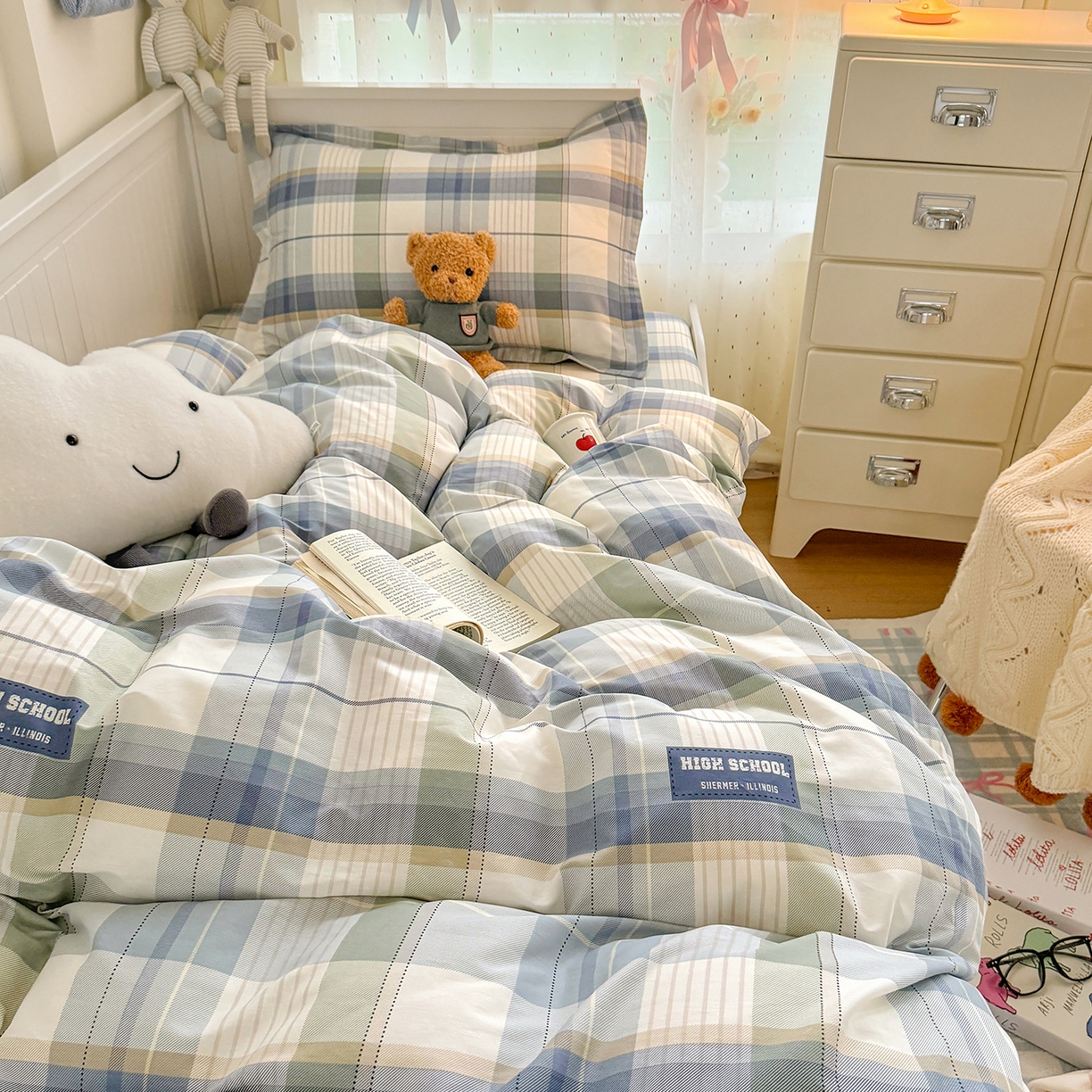 91家纺网 家纺一手货源 找家纺 尚帛 2026新款全棉品质喷气印花爆款四件套 多规格套件 单品系列-四件套学生款 格兰德-蓝