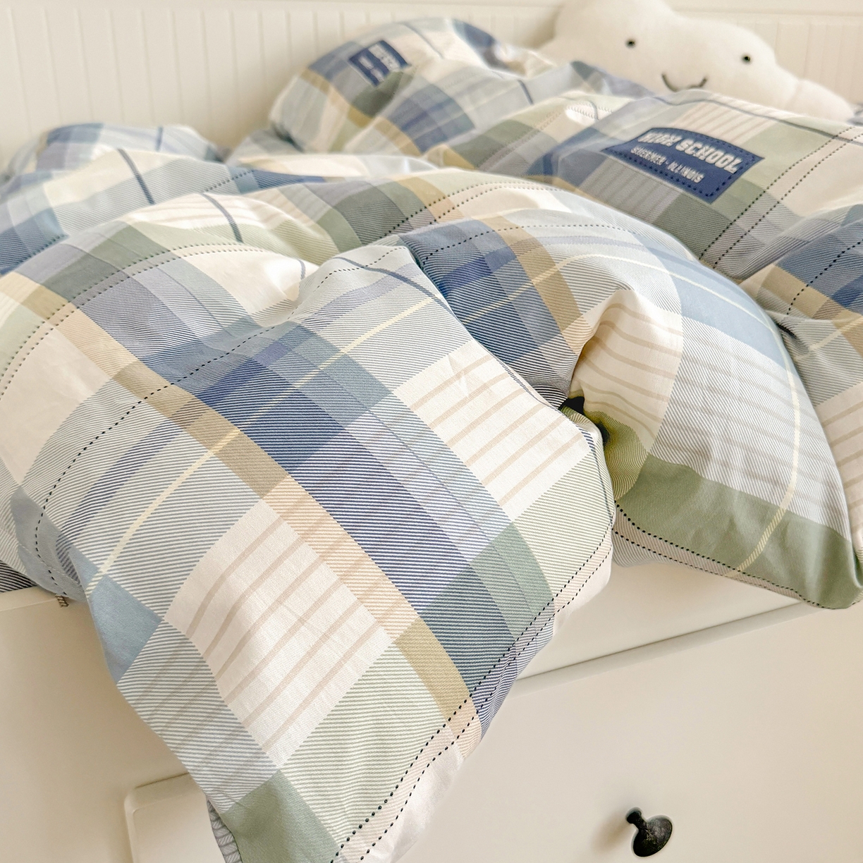 91家纺网 家纺一手货源 找家纺 尚帛 2026新款全棉品质喷气印花爆款四件套 多规格套件 单品系列-四件套学生款 格兰德-蓝