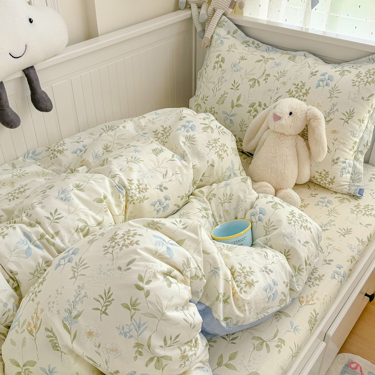 91家纺网 家纺一手货源 找家纺 尚帛 2026新款全棉品质喷气印花爆款四件套 多规格套件 单品系列-四件套学生款 浅草繁花