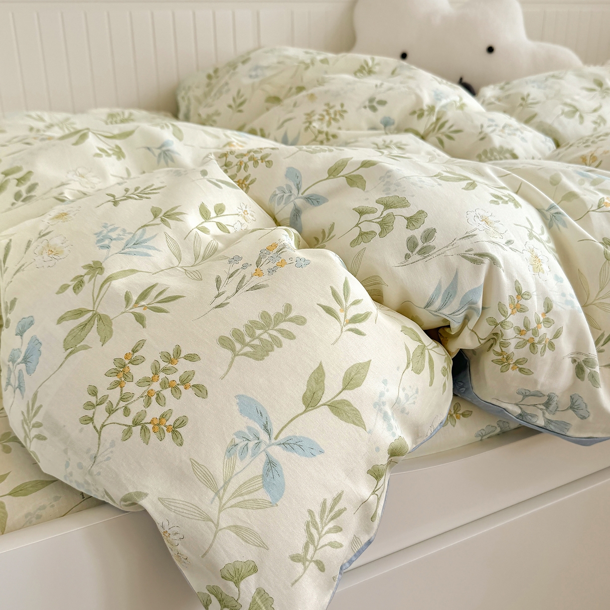 91家纺网 家纺一手货源 找家纺 尚帛 2026新款全棉品质喷气印花爆款四件套 多规格套件 单品系列-四件套学生款 浅草繁花