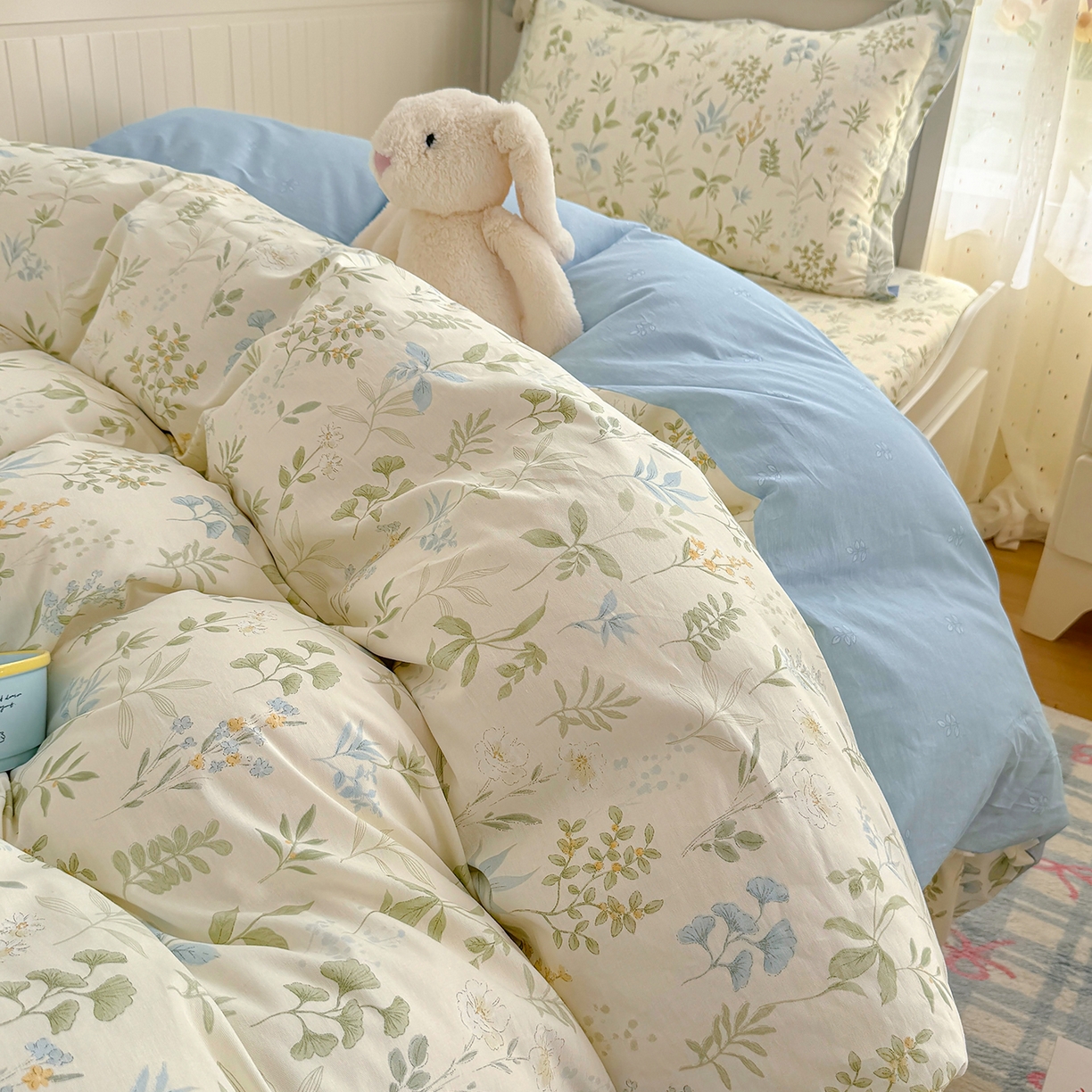 91家纺网 家纺一手货源 找家纺 尚帛 2026新款全棉品质喷气印花爆款四件套 多规格套件 单品系列-四件套学生款 浅草繁花