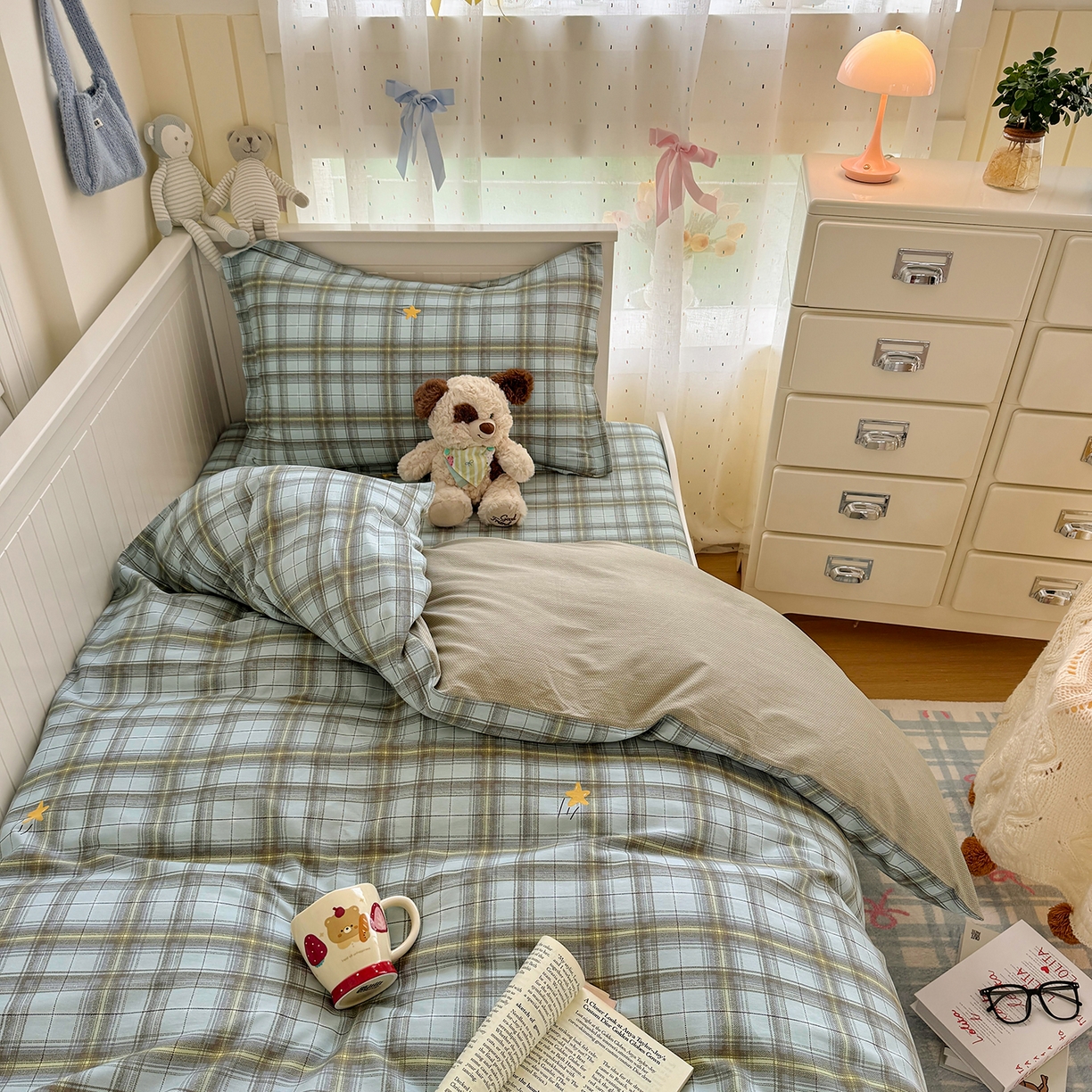 91家纺网 家纺一手货源 找家纺 尚帛 2026新款全棉品质喷气印花爆款四件套 多规格套件 单品系列-四件套学生款 闪耀的星