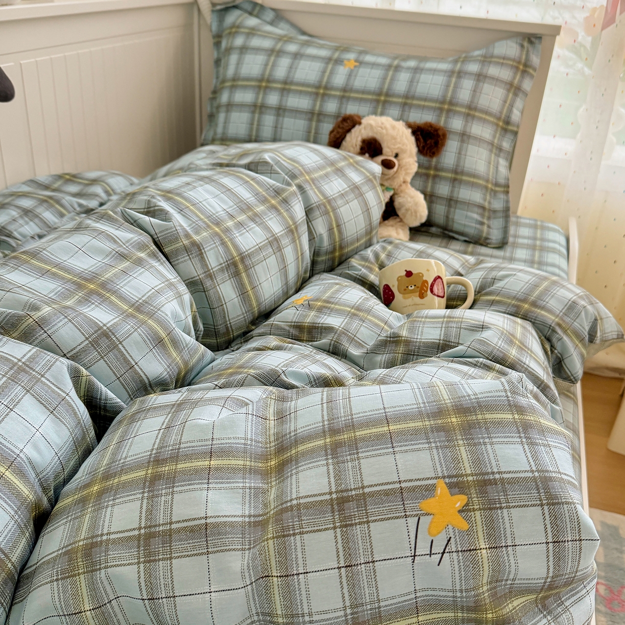 91家纺网 家纺一手货源 找家纺 尚帛 2026新款全棉品质喷气印花爆款四件套 多规格套件 单品系列-四件套学生款 闪耀的星