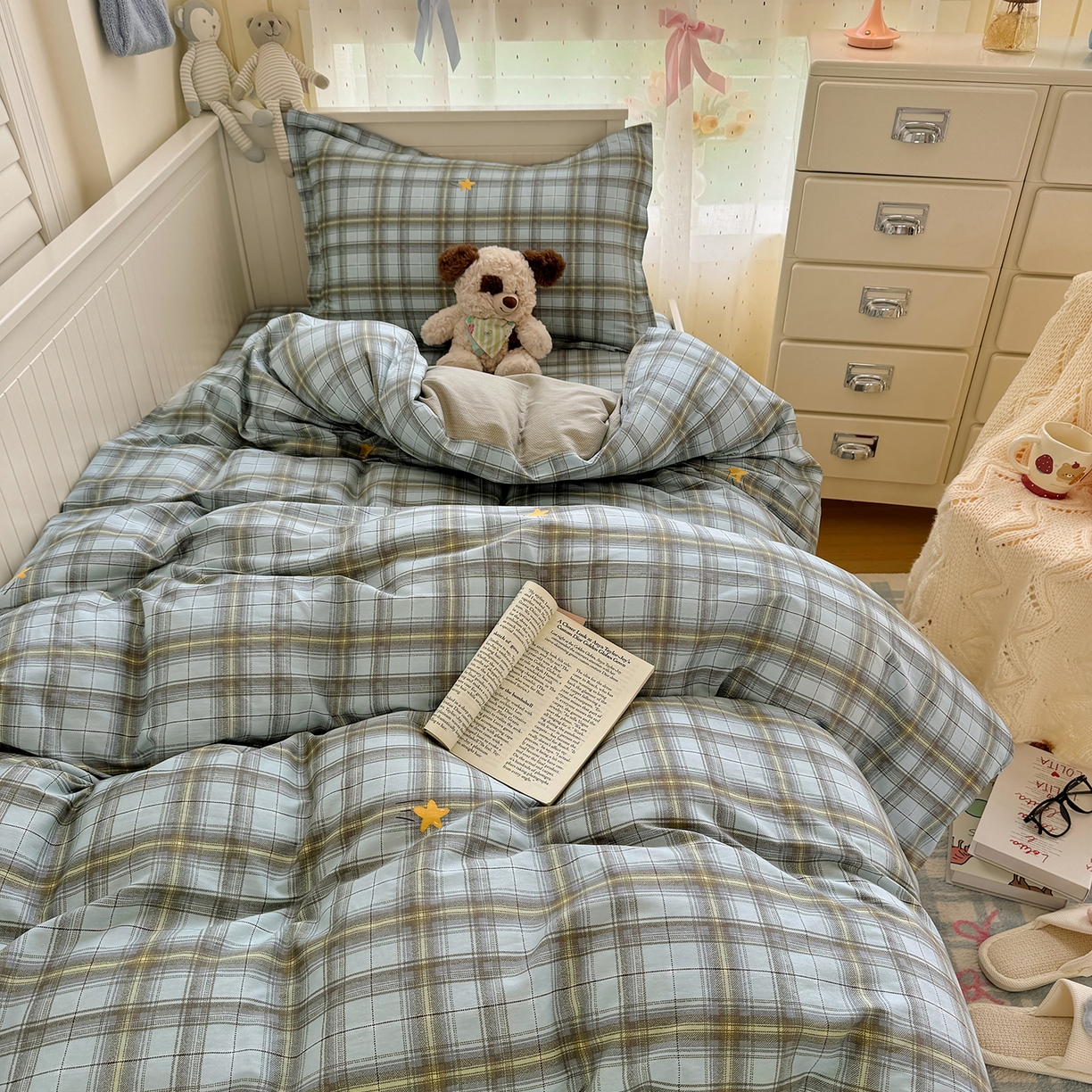 91家纺网 家纺一手货源 找家纺 尚帛 2026新款全棉品质喷气印花爆款四件套 多规格套件 单品系列-四件套学生款 闪耀的星