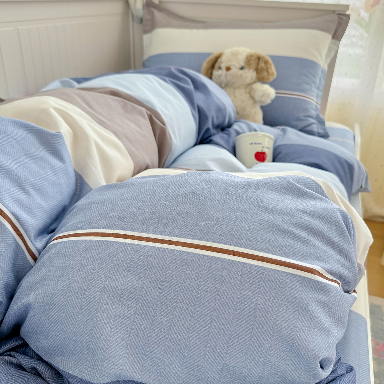 91家纺网 家纺一手货源 找家纺 尚帛 2026新款全棉品质喷气印花爆款四件套 多规格套件 单品系列-四件套学生款 时尚慕斯