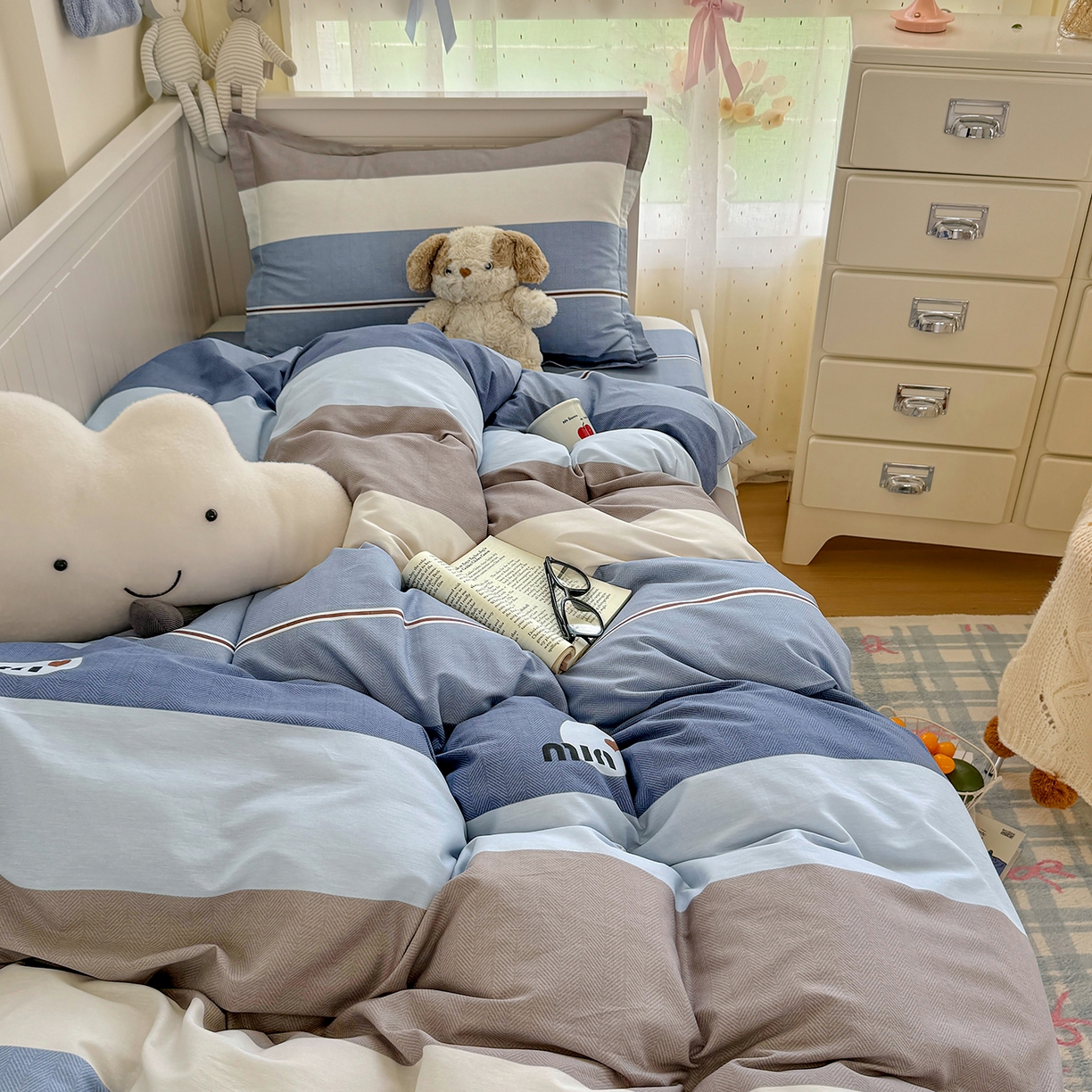 91家纺网 家纺一手货源 找家纺 尚帛 2026新款全棉品质喷气印花爆款四件套 多规格套件 单品系列-四件套学生款 时尚慕斯