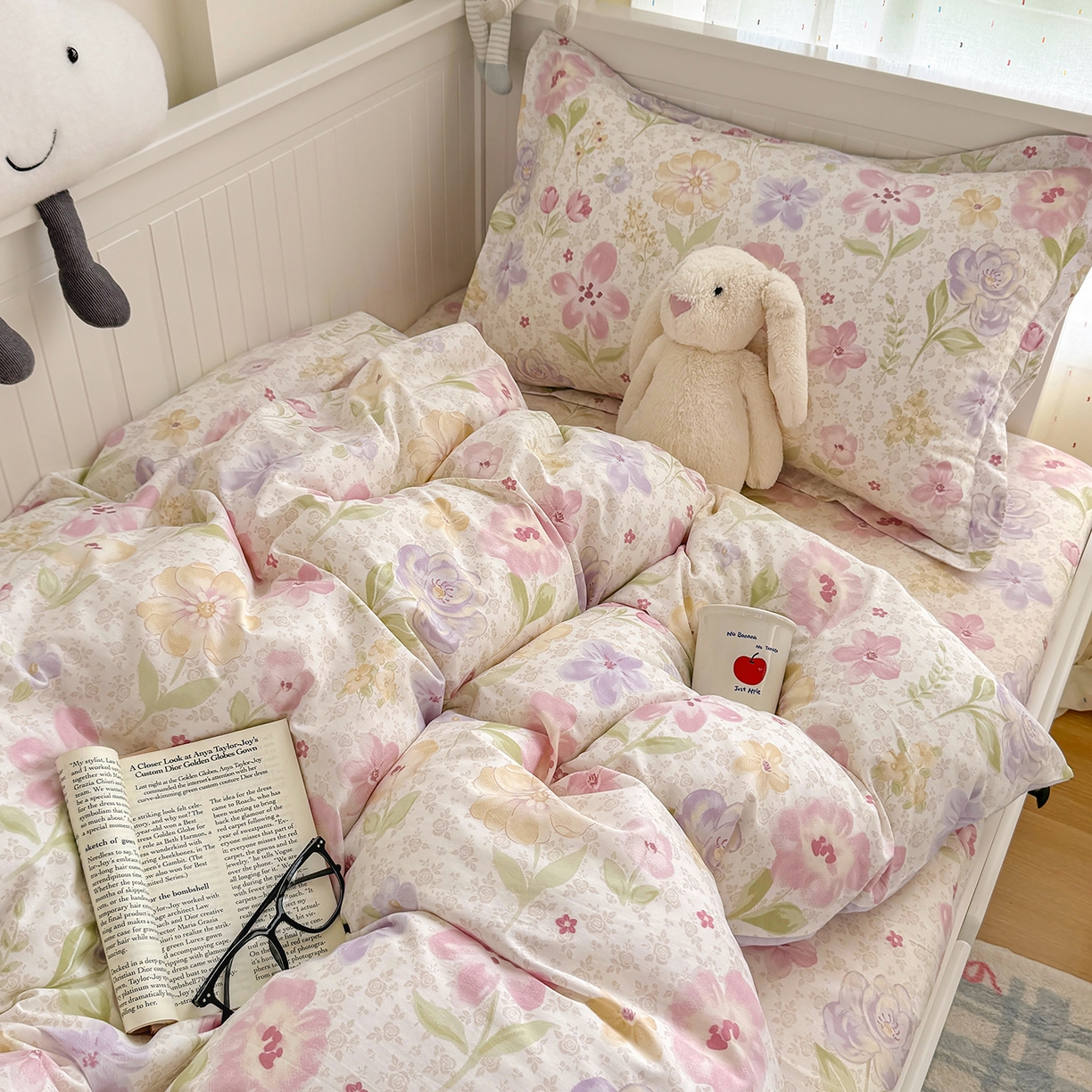 91家纺网 家纺一手货源 找家纺 尚帛 2026新款全棉品质喷气印花爆款四件套 多规格套件 单品系列-四件套学生款 甜心花朵