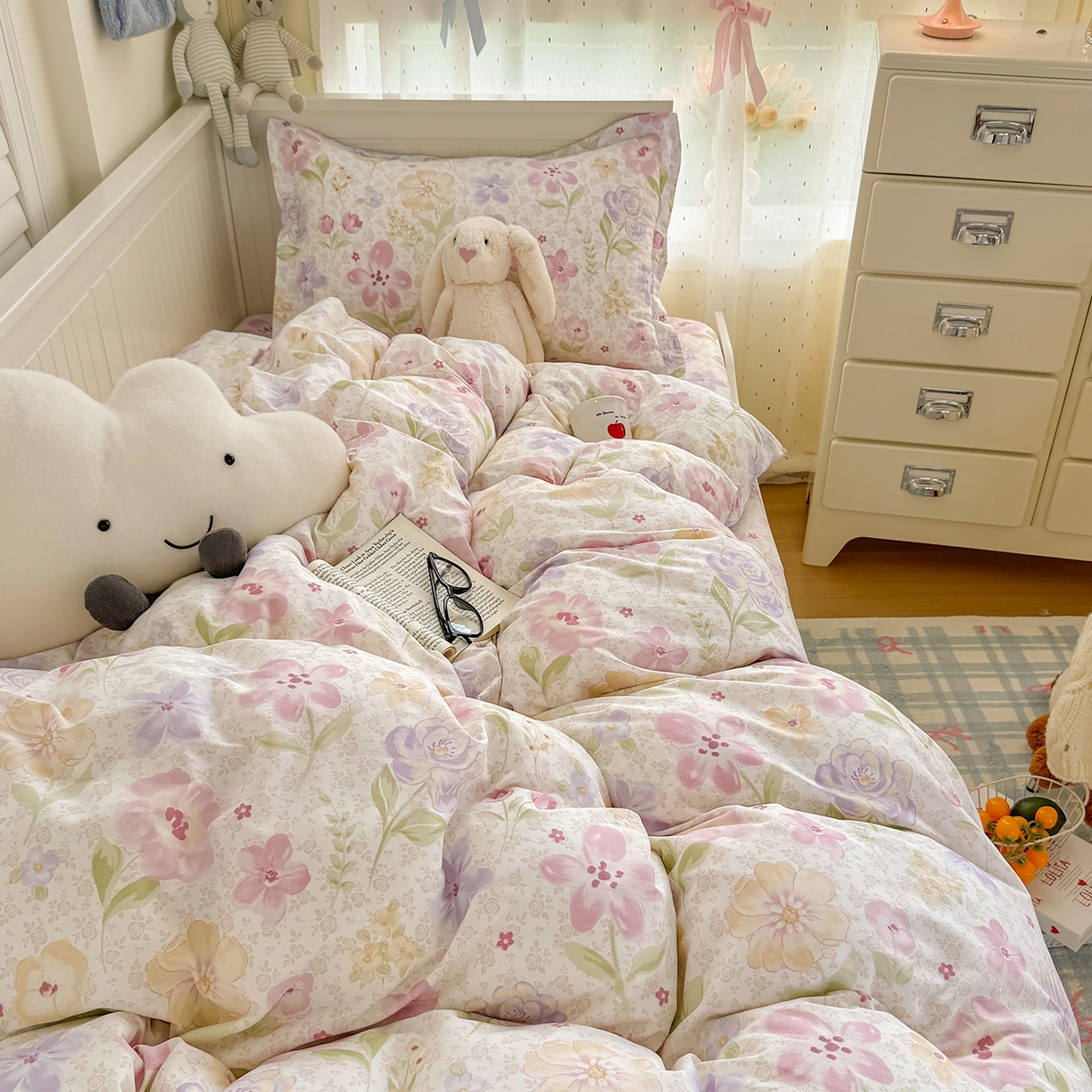 91家纺网 家纺一手货源 找家纺 尚帛 2026新款全棉品质喷气印花爆款四件套 多规格套件 单品系列-四件套学生款 甜心花朵