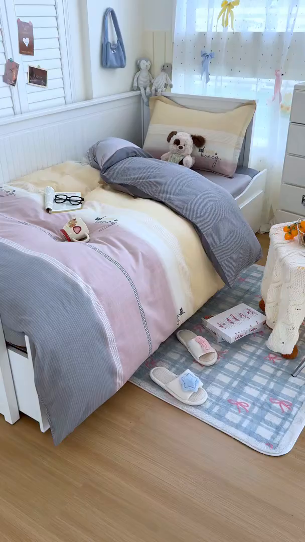 91家纺网 家纺一手货源 找家纺 尚帛 2026新款全棉品质喷气印花爆款四件套 多规格套件 单品系列-四件套学生款 协奏曲-红