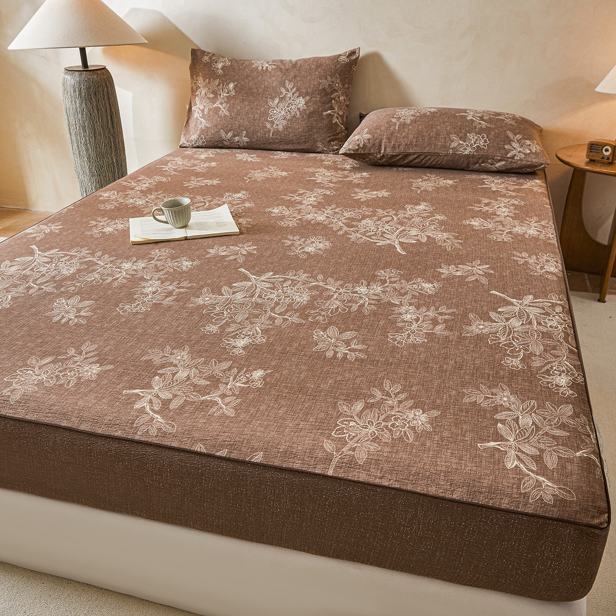 91家纺网 家纺一手货源 找家纺 笠裙家纺 2026新款云感水洗棉印花单床笠床笠单件 乌木花园