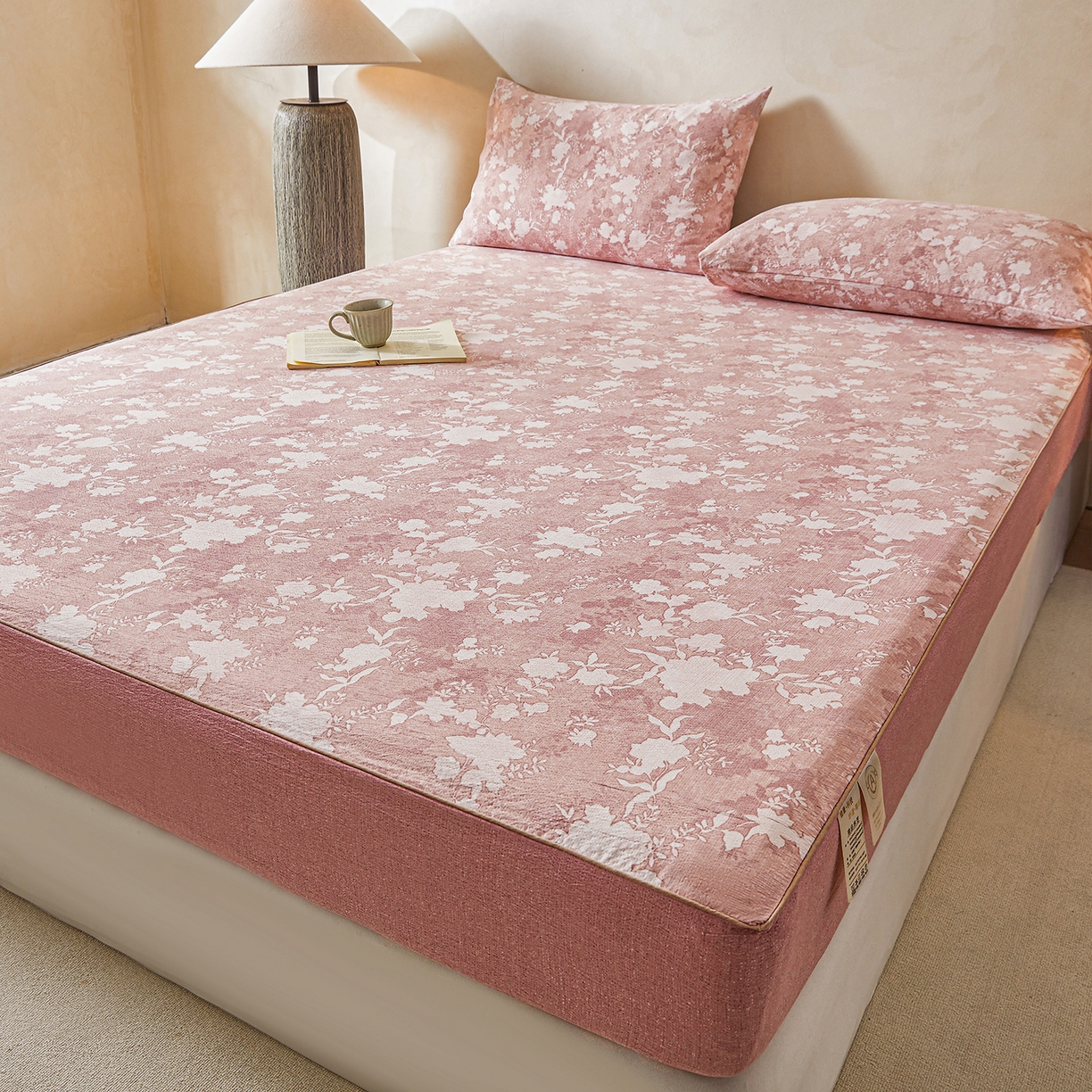 91家纺网 家纺一手货源 找家纺 笠裙家纺 2026新款云感水洗棉印花单床笠床笠单件 浮绘花影