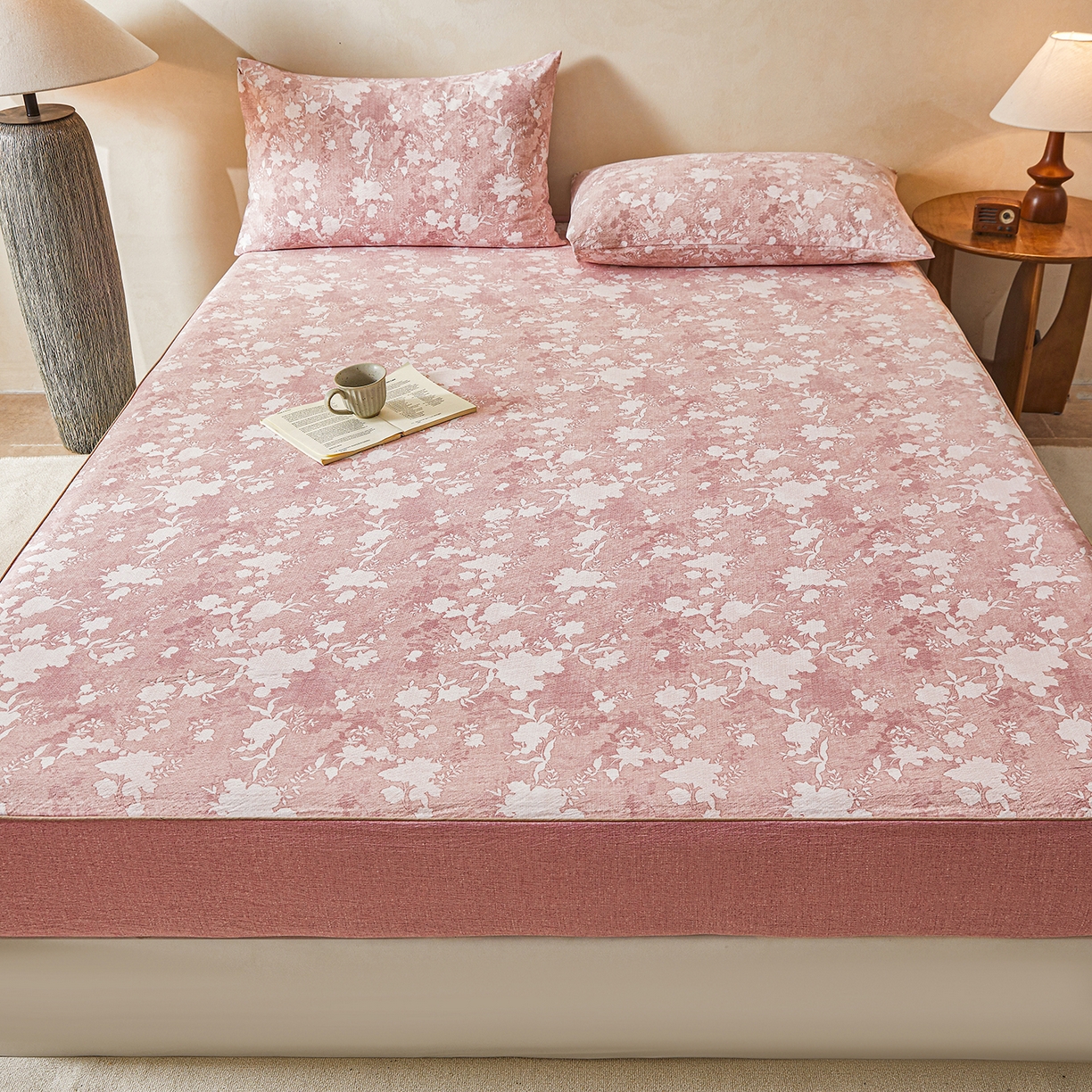 91家纺网 家纺一手货源 找家纺 笠裙家纺 2026新款云感水洗棉印花单床笠床笠单件 浮绘花影