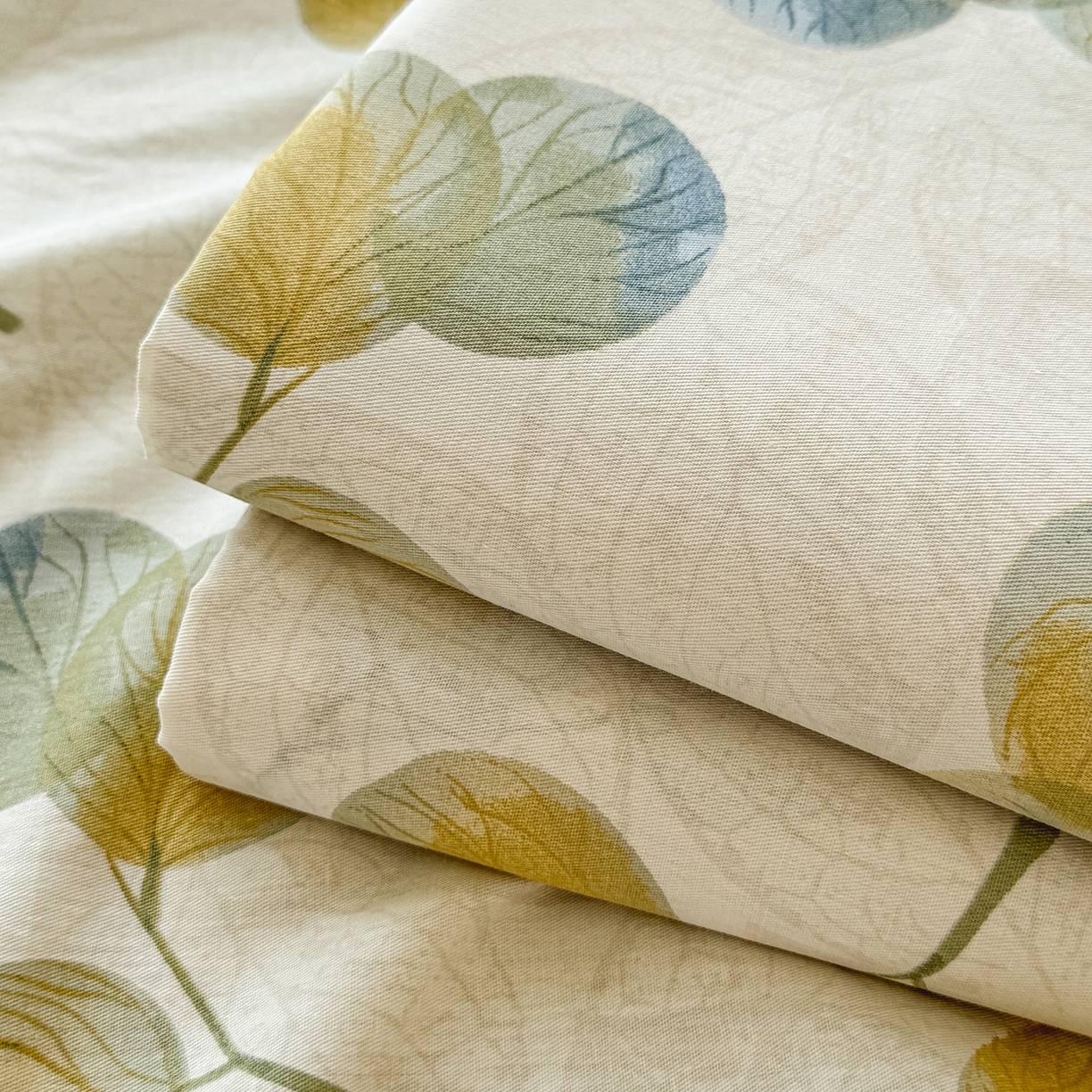 91家纺网 家纺一手货源 找家纺 尚帛 2026新款全棉品质喷气印花爆款四件套 多规格套件 单品系列-单床单 秋飘铃