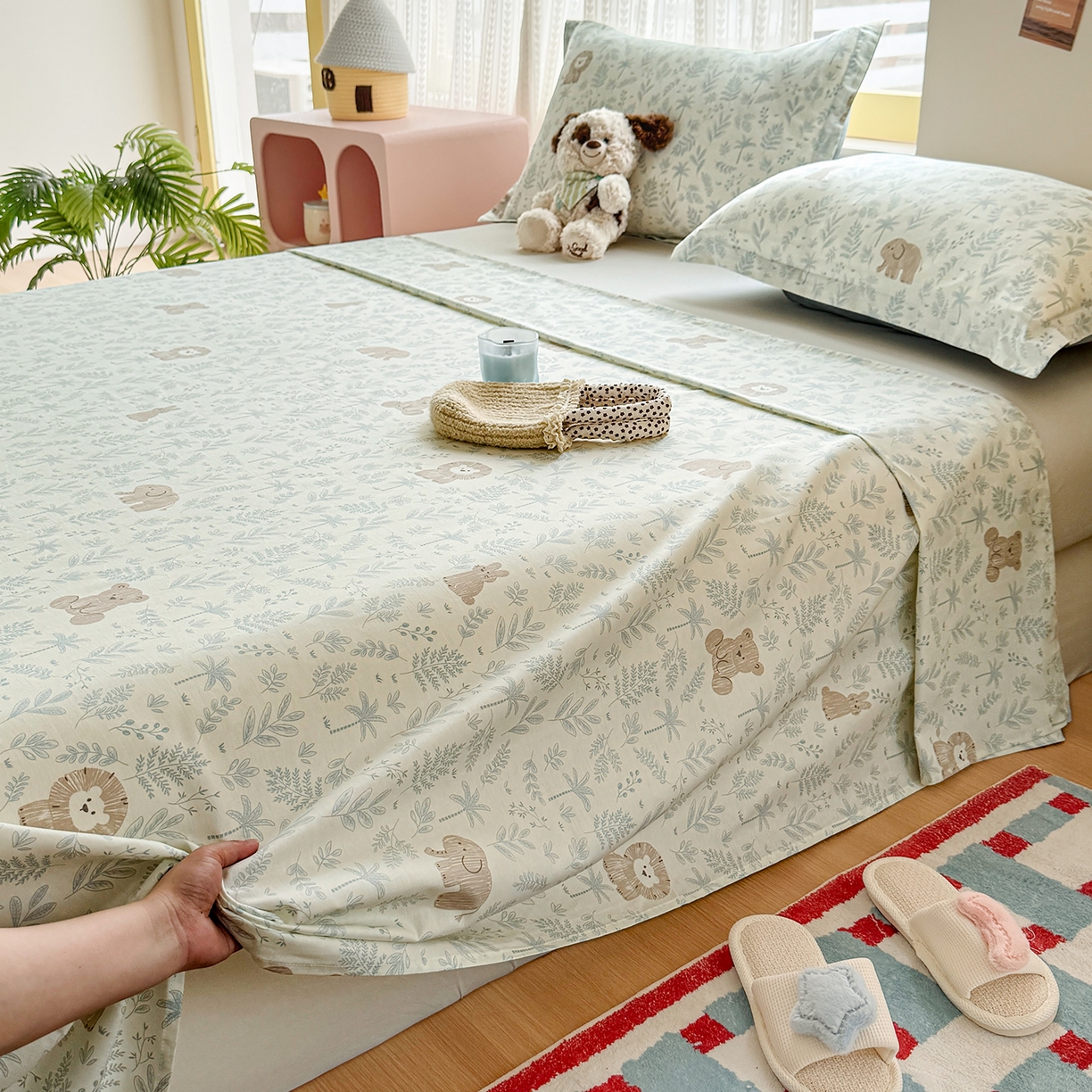 91家纺网 家纺一手货源 找家纺 尚帛 2026新款全棉品质喷气印花爆款四件套 多规格套件 单品系列-单床单 森林小镇-兰