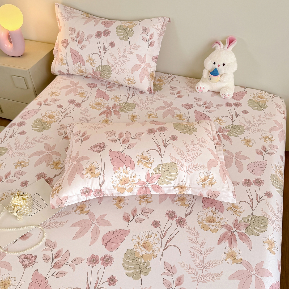 91家纺网 家纺一手货源 找家纺 尚帛 2026新款全棉品质喷气印花爆款四件套 多规格套件 单品系列-单床笠 叶柔粉