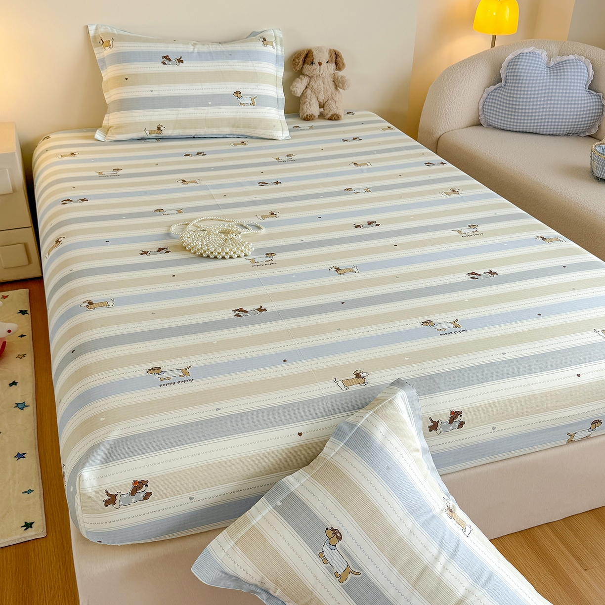 91家纺网 家纺一手货源 找家纺 尚帛 2026新款全棉品质喷气印花爆款四件套 多规格套件 单品系列-单床笠 奔跑小狗