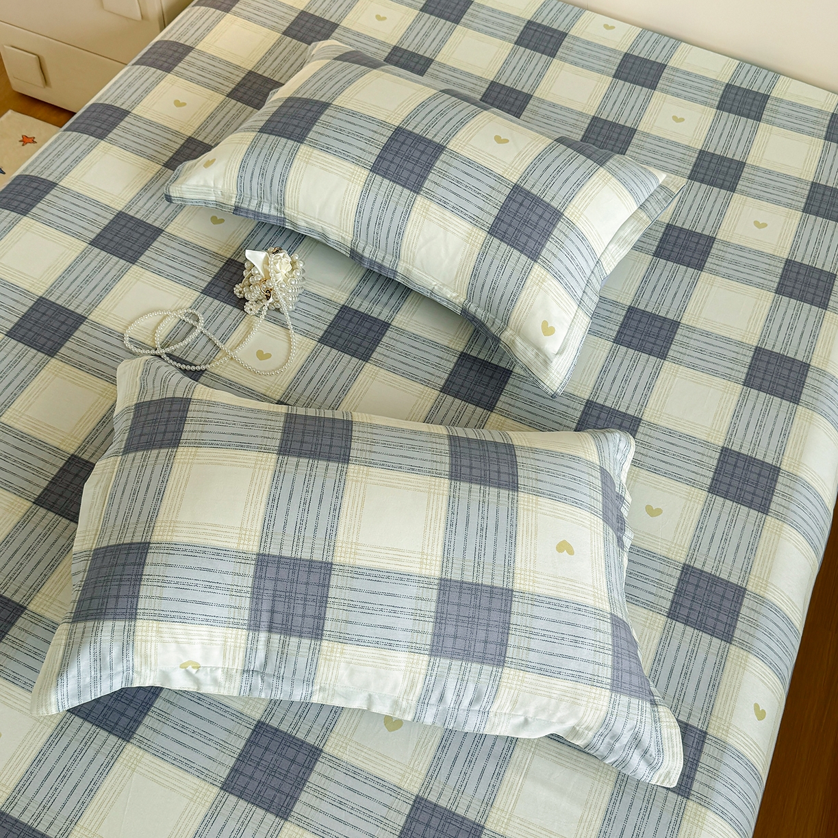 91家纺网 家纺一手货源 找家纺 尚帛 2026新款全棉品质喷气印花爆款四件套 多规格套件 单品系列-单床笠 初心-灰