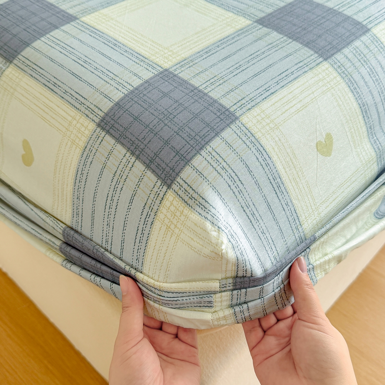 91家纺网 家纺一手货源 找家纺 尚帛 2026新款全棉品质喷气印花爆款四件套 多规格套件 单品系列-单床笠 初心-灰