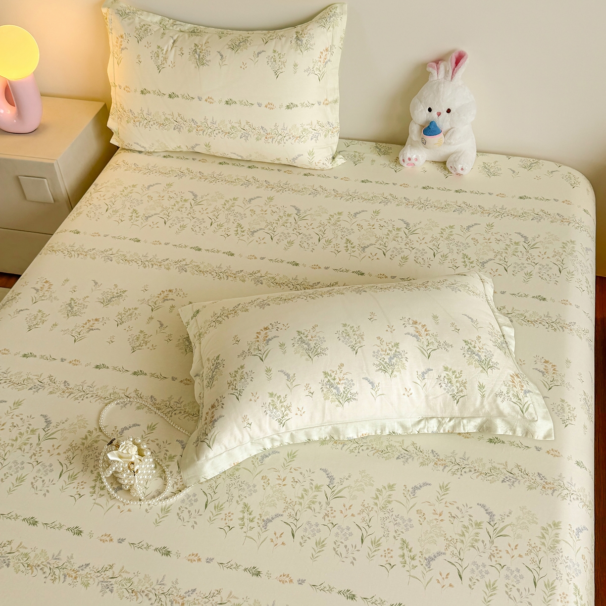 91家纺网 家纺一手货源 找家纺 尚帛 2026新款全棉品质喷气印花爆款四件套 多规格套件 单品系列-单床笠 丛草集