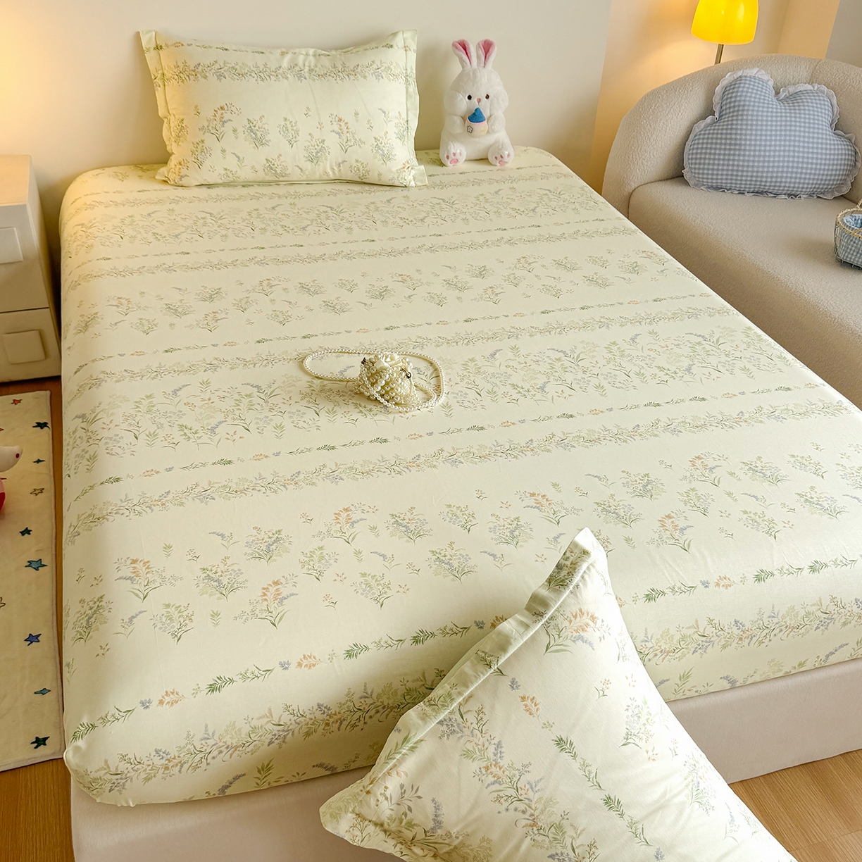 91家纺网 家纺一手货源 找家纺 尚帛 2026新款全棉品质喷气印花爆款四件套 多规格套件 单品系列-单床笠 丛草集