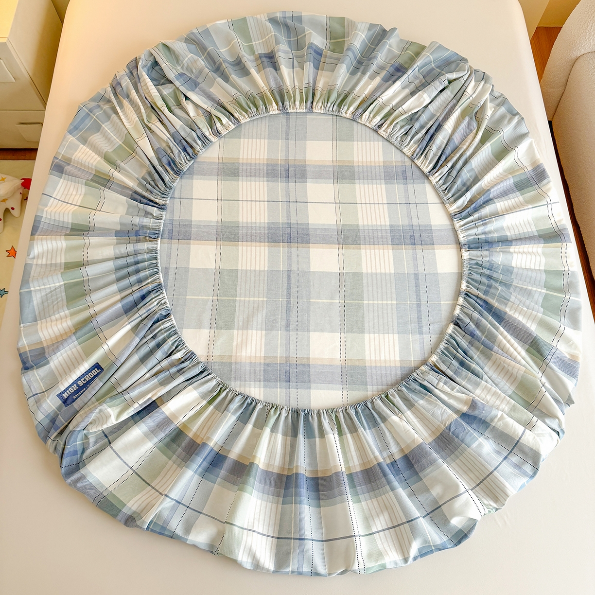 91家纺网 家纺一手货源 找家纺 尚帛 2026新款全棉品质喷气印花爆款四件套 多规格套件 单品系列-单床笠 格兰德-蓝