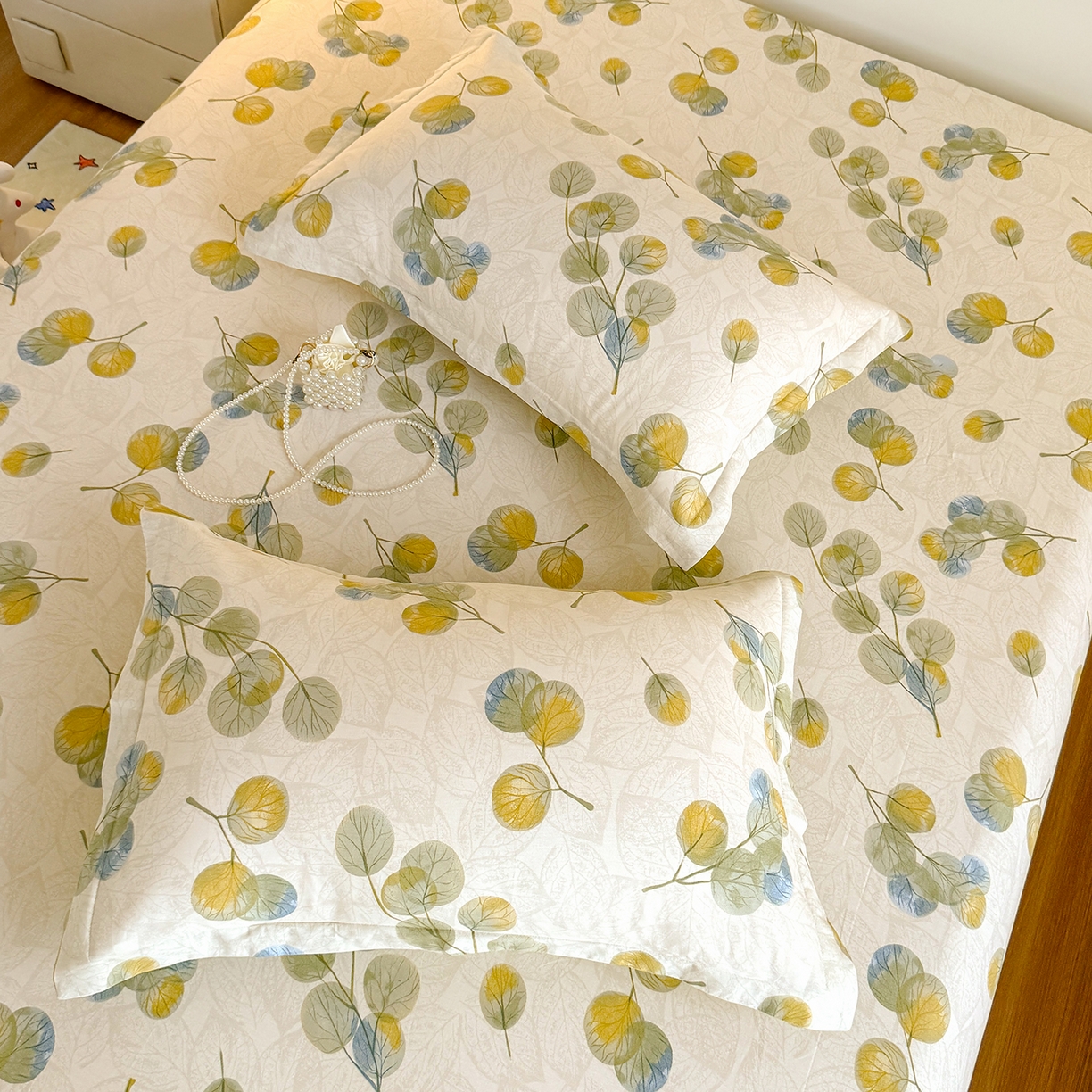 91家纺网 家纺一手货源 找家纺 尚帛 2026新款全棉品质喷气印花爆款四件套 多规格套件 单品系列-单床笠 秋飘铃