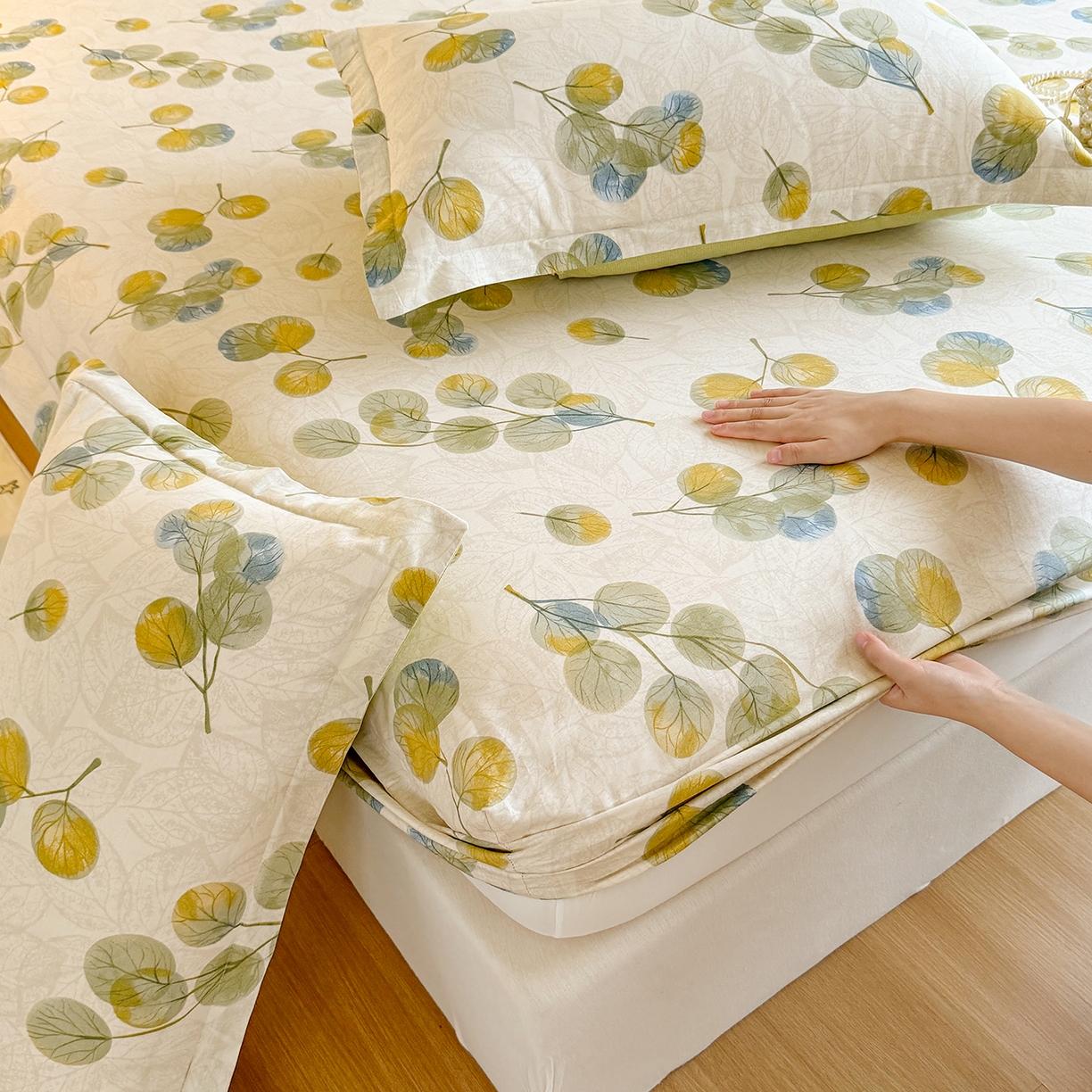 91家纺网 家纺一手货源 找家纺 尚帛 2026新款全棉品质喷气印花爆款四件套 多规格套件 单品系列-单床笠 秋飘铃