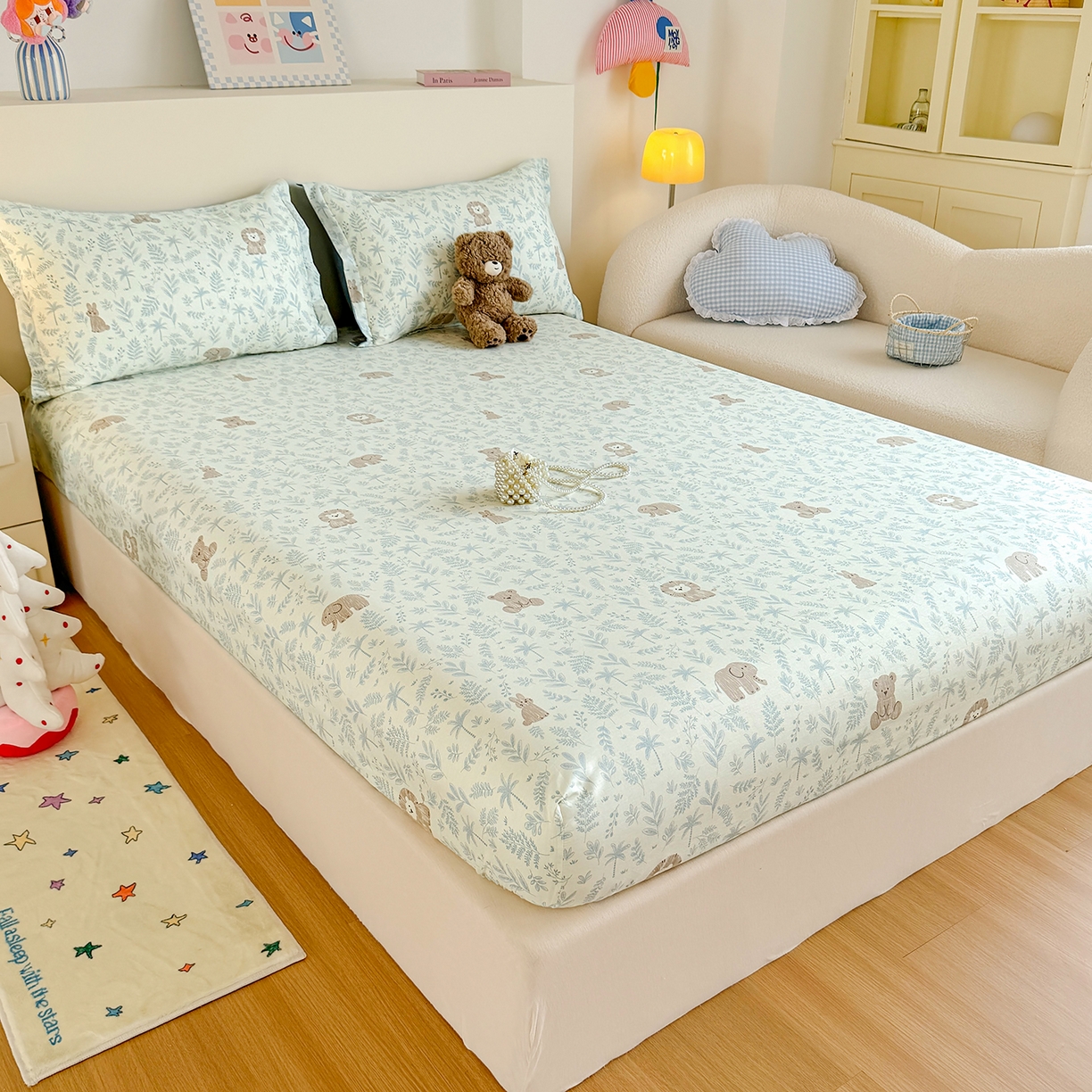 91家纺网 家纺一手货源 找家纺 尚帛 2026新款全棉品质喷气印花爆款四件套 多规格套件 单品系列-单床笠 森林小镇-兰