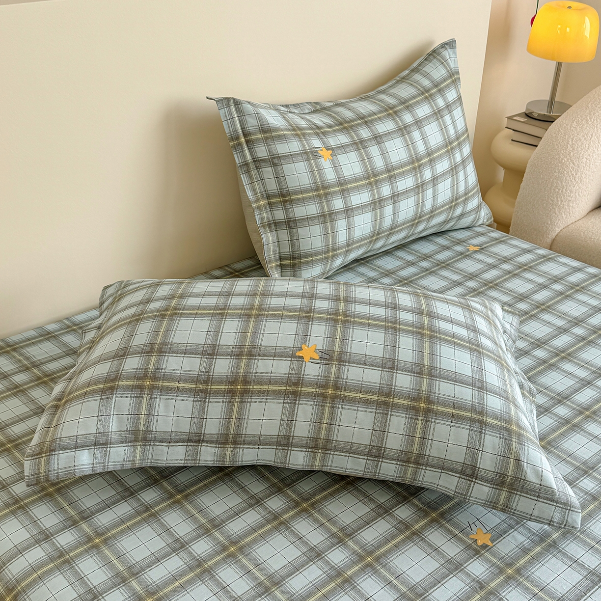 91家纺网 家纺一手货源 找家纺 尚帛 2026新款全棉品质喷气印花爆款四件套 多规格套件 单品系列-单床笠 闪耀的星