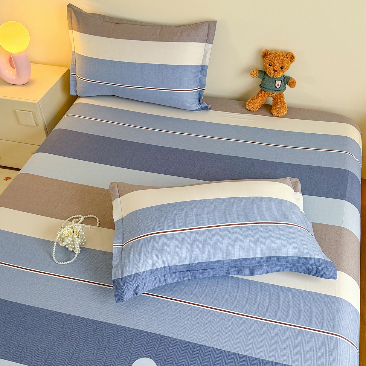 91家纺网 家纺一手货源 找家纺 尚帛 2026新款全棉品质喷气印花爆款四件套 多规格套件 单品系列-单床笠 时尚慕斯