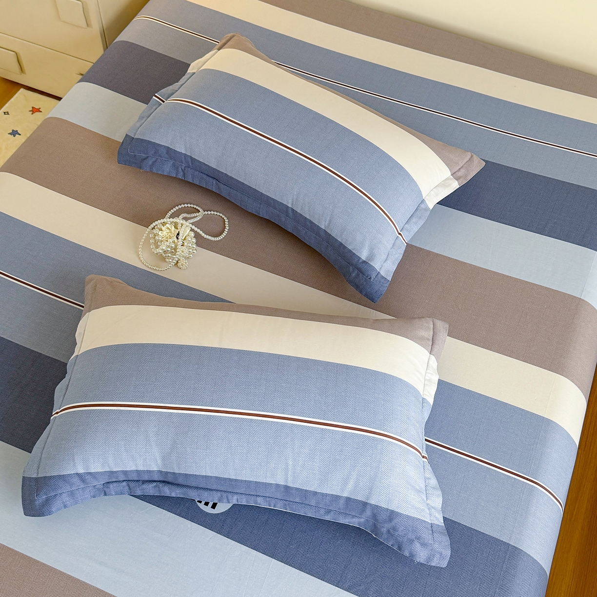 91家纺网 家纺一手货源 找家纺 尚帛 2026新款全棉品质喷气印花爆款四件套 多规格套件 单品系列-单床笠 时尚慕斯