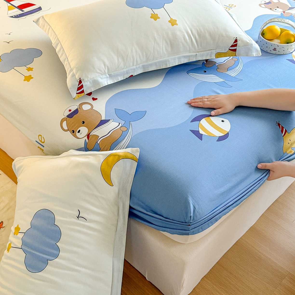 91家纺网 家纺一手货源 找家纺 尚帛 2026新款全棉品质喷气印花爆款四件套 多规格套件 单品系列-单床笠 水上乐园