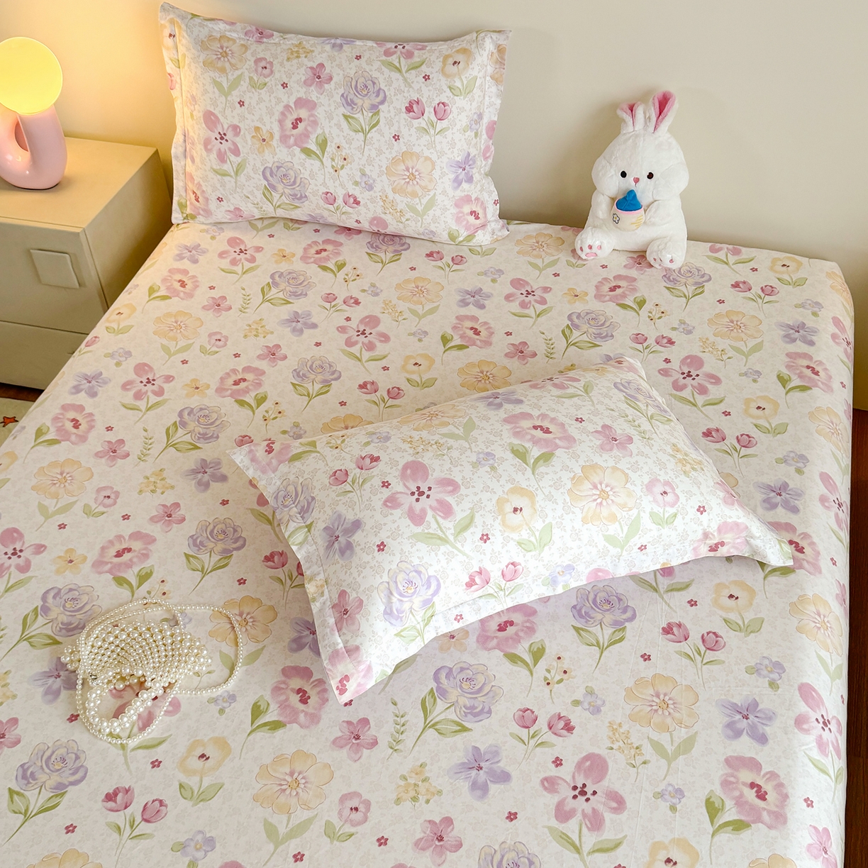 91家纺网 家纺一手货源 找家纺 尚帛 2026新款全棉品质喷气印花爆款四件套 多规格套件 单品系列-单床笠 甜心花朵