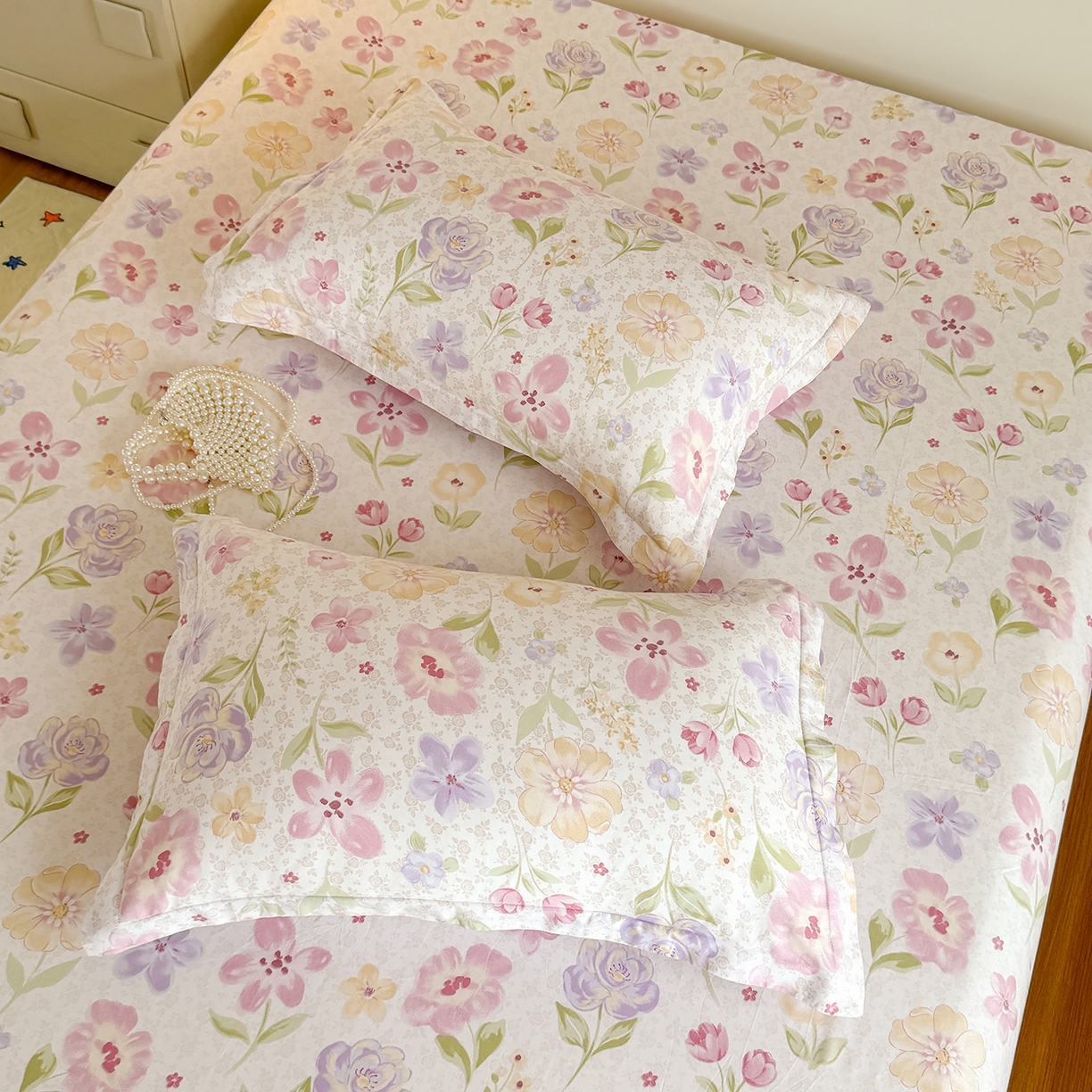 91家纺网 家纺一手货源 找家纺 尚帛 2026新款全棉品质喷气印花爆款四件套 多规格套件 单品系列-单床笠 甜心花朵