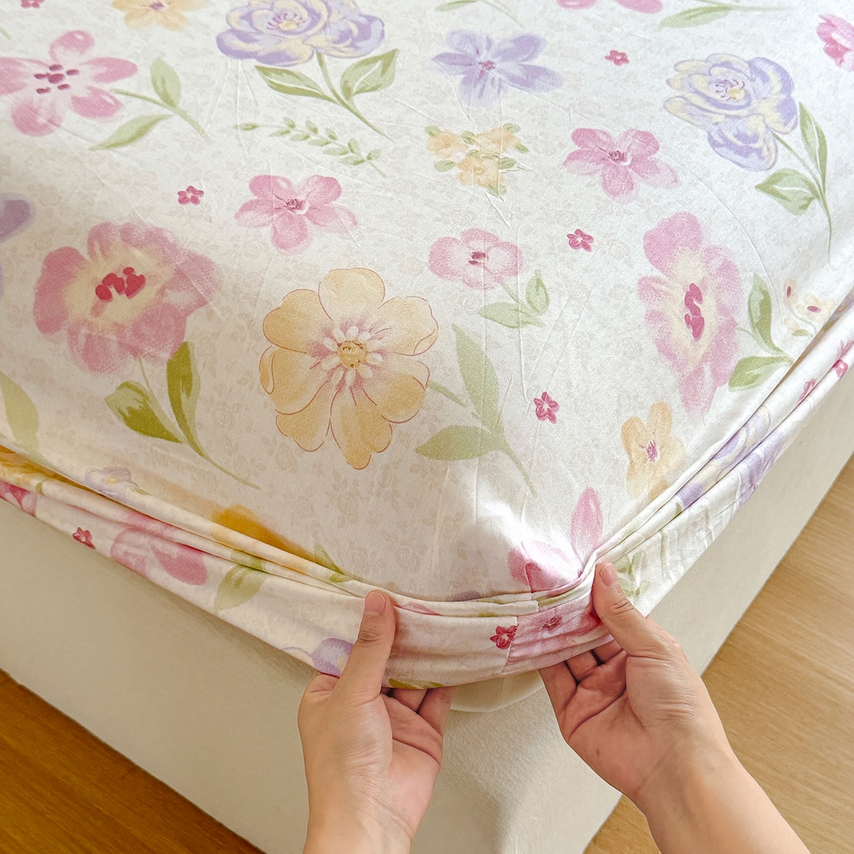 91家纺网 家纺一手货源 找家纺 尚帛 2026新款全棉品质喷气印花爆款四件套 多规格套件 单品系列-单床笠 甜心花朵