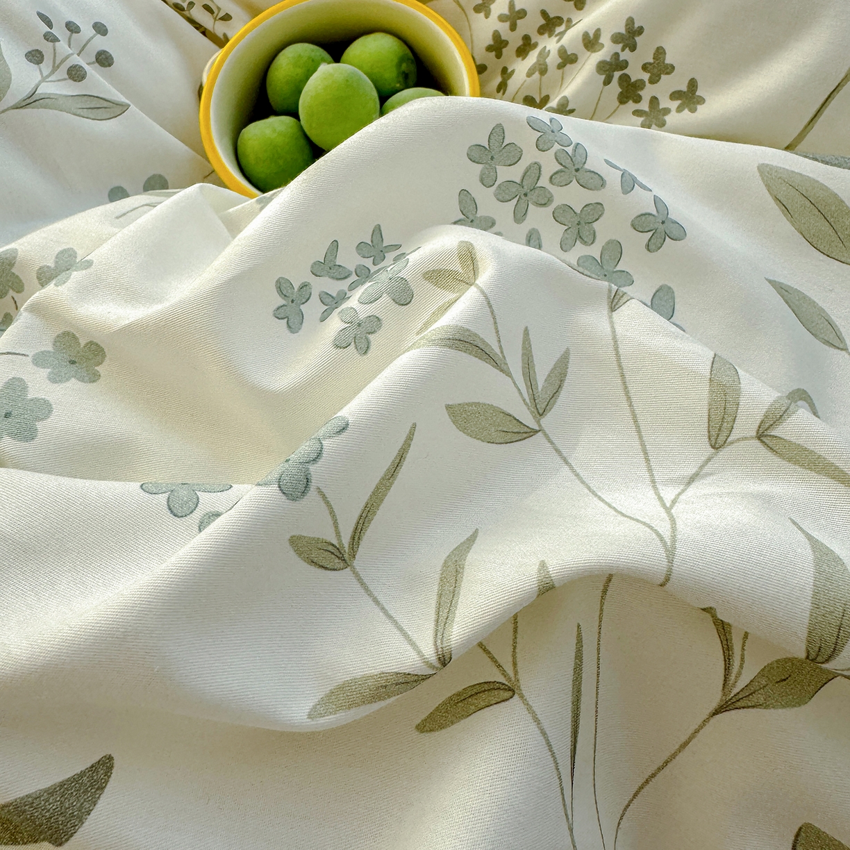 91家纺网 家纺一手货源 找家纺 尚帛 2026新款全棉品质喷气印花爆款四件套 多规格套件 单品系列-单被套 叶之恋