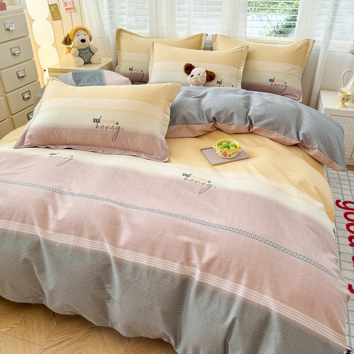 91家纺网 家纺一手货源 找家纺 尚帛 2026新款全棉品质喷气印花爆款四件套 多规格套件 单品系列-单被套 协奏曲-红