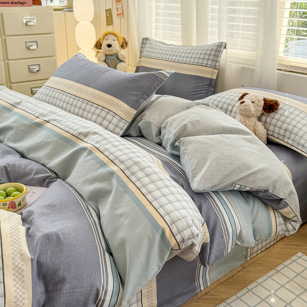 91家纺网 家纺一手货源 找家纺 尚帛 2026新款全棉品质喷气印花爆款四件套 多规格套件 单品系列-四件套 爱之艺术-灰