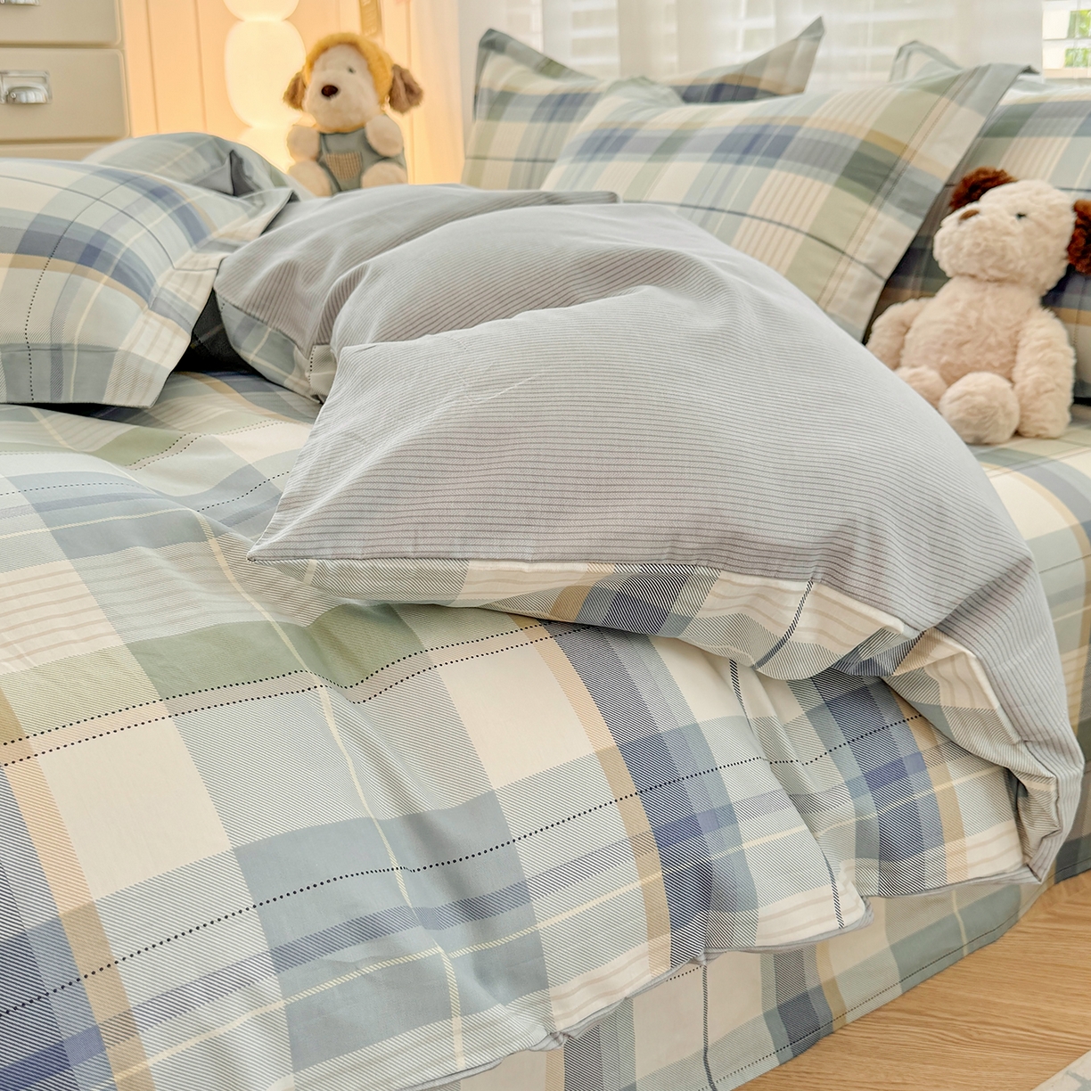 91家纺网 家纺一手货源 找家纺 尚帛 2026新款全棉品质喷气印花爆款四件套 多规格套件 单品系列-四件套 格兰德-蓝