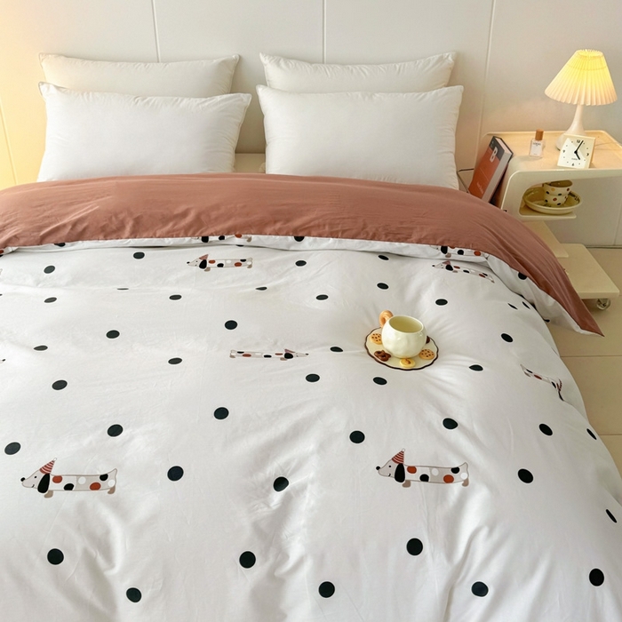 91家纺网 家纺一手货源 找家纺 艾迪尚家纺 2026新款133X76宽幅全棉纯棉印花单品被套 被套单件 芝士狗