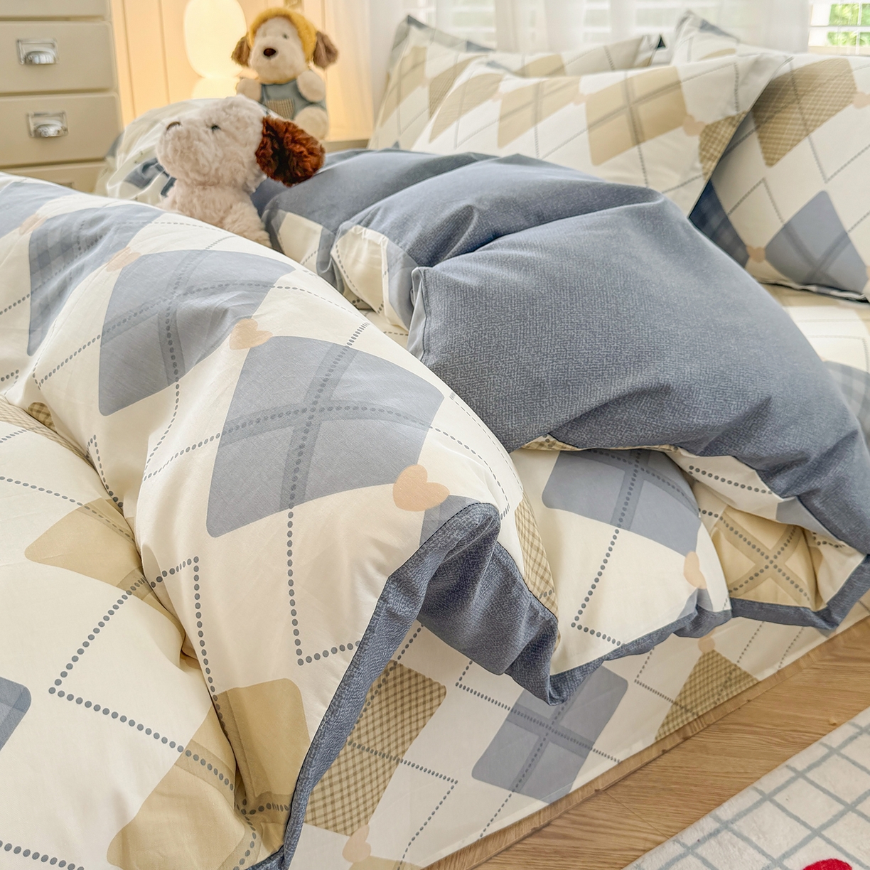 91家纺网 家纺一手货源 找家纺 尚帛 2026新款全棉品质喷气印花爆款四件套 多规格套件 单品系列-四件套 佳丽斯