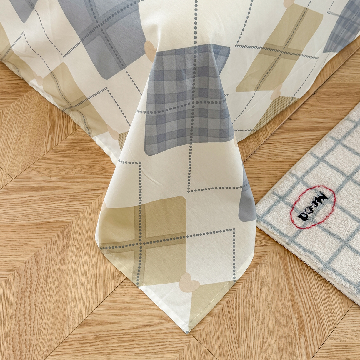 91家纺网 家纺一手货源 找家纺 尚帛 2026新款全棉品质喷气印花爆款四件套 多规格套件 单品系列-四件套 佳丽斯