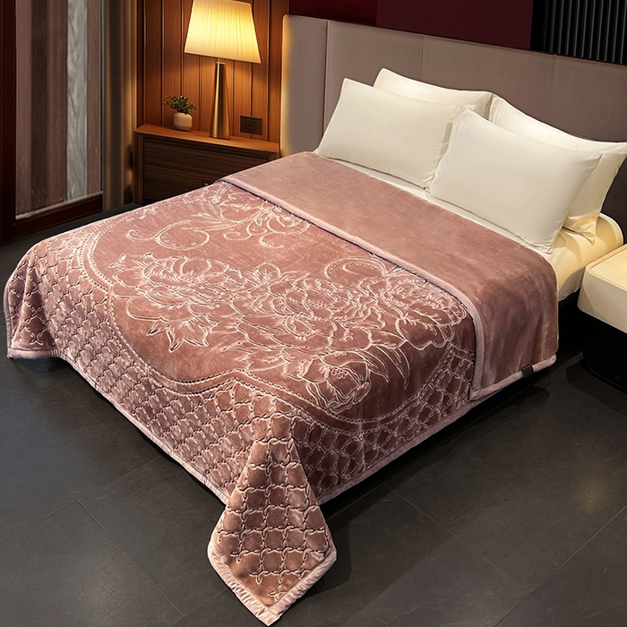 91家纺网 家纺一手货源 找家纺 凯轩毛毯网销专供 2026新款仿刺绣双层加厚压花云毯 豆沙红