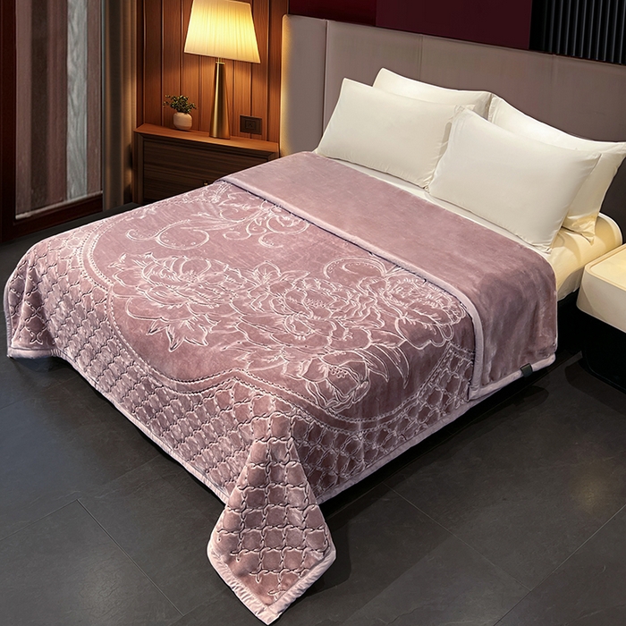 91家纺网 家纺一手货源 找家纺 凯轩毛毯网销专供 2026新款仿刺绣双层加厚压花云毯 绛紫色