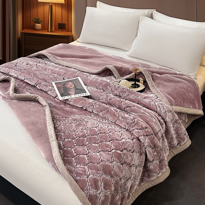 91家纺网 家纺一手货源 找家纺 凯轩毛毯网销专供 2026新款仿刺绣双层加厚压花云毯 绛紫色